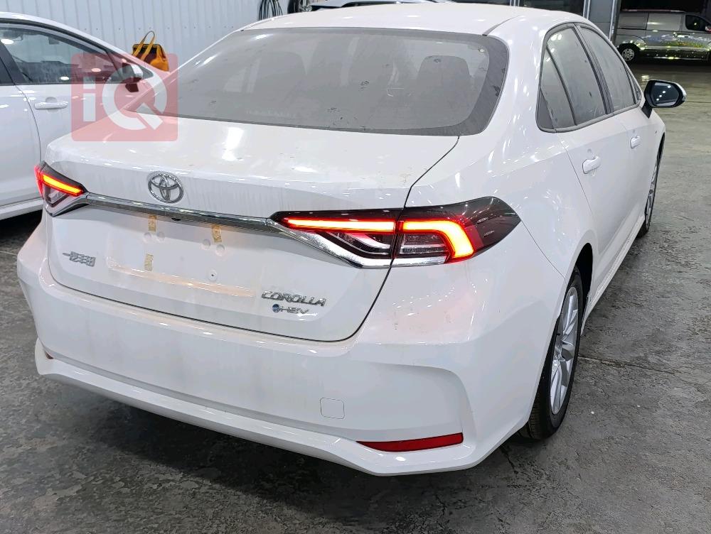 تۆیۆتا کۆرۆلا